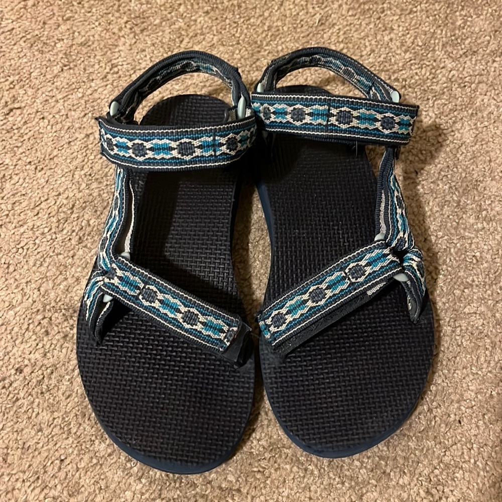 Blue tevas